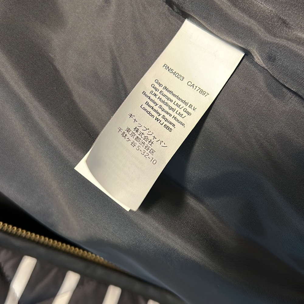 Pristine Condition Lightweight Puffer Vest - image 4